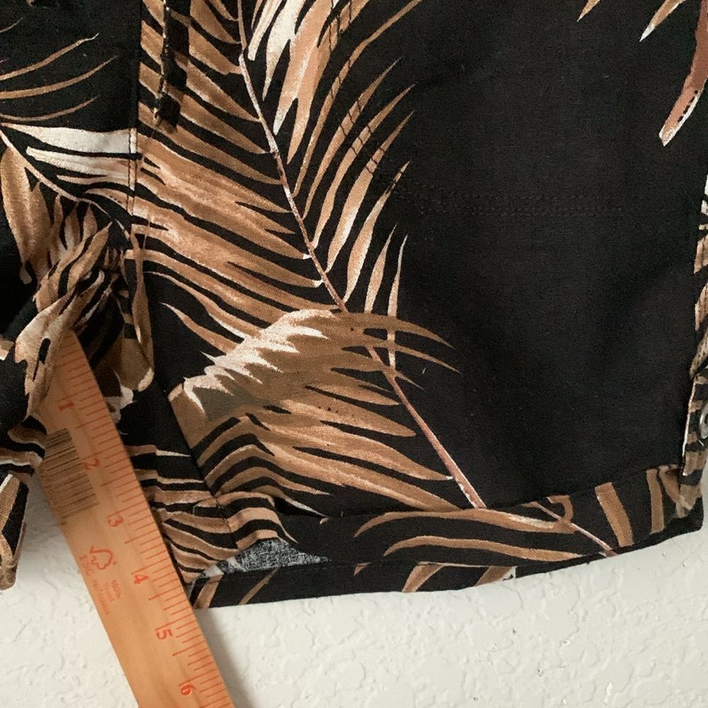NWT Per Se Women's Black Brown Linen Blend Tropical Shorts Pockets Size S - Picture 4 of 12